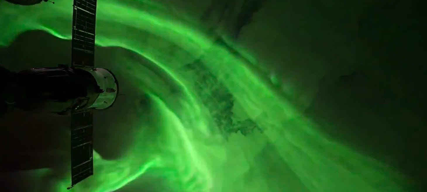 See Gorgeous Green Auroras Dance Over Earth in Dazzling ISS Astronaut Video