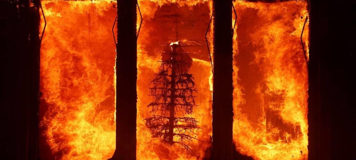 A City on Fire Can’t Be Photographed