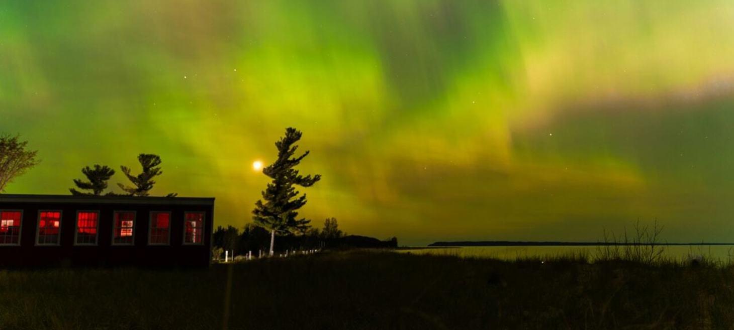 This is why the Northern Lights look better through your phone&nbsp;camera