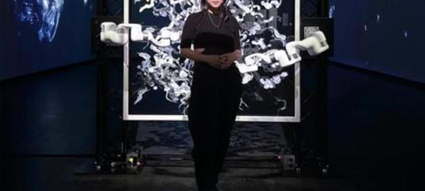 Sougwen Chung: Meet the Boundary-Pushing Pioneer of Robot Art